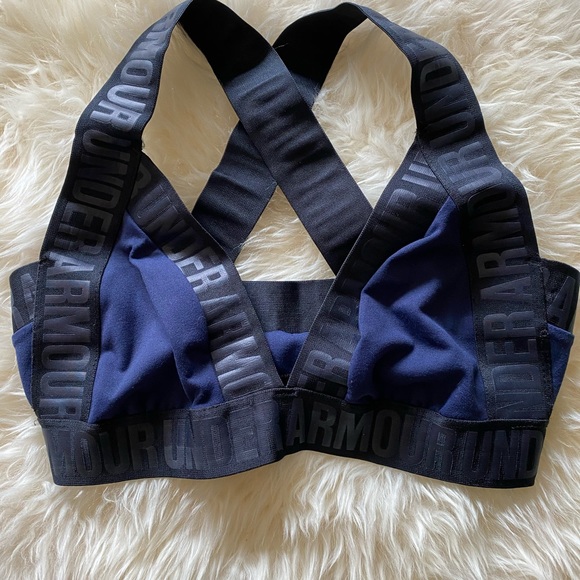 Under Armour Opening Night Strappy Sports Bra - Picture 2 of 5